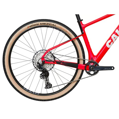 Bicicleta Caloi Elite Carbon Sport 2025