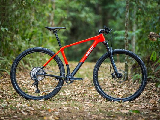 Bicicleta Caloi Elite Carbon Sport