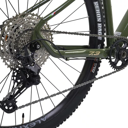 Bicicleta Oggi Big Wheel 7.3 2026