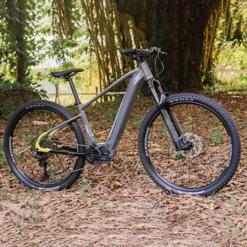 Bicicleta Oggi E-Bike Big Wheel 8.3 2024